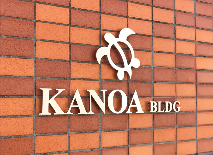 ステンレス切り文字銘板　ステンレス銘板　切り文字の看板